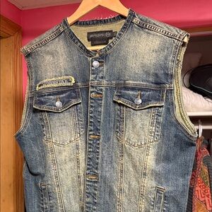WornStar Men's Denim Vest in Blue with retro Boba Fett patch